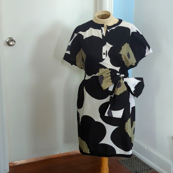 Marimekko Dresses & Skirts - Cotton Marimekko Unikko poppy print dress RARE style and color